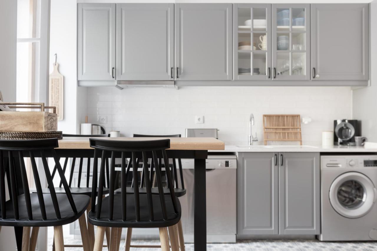 Feel Home in this Stunning Renovated Nest in Graça Lisboa Exterior foto